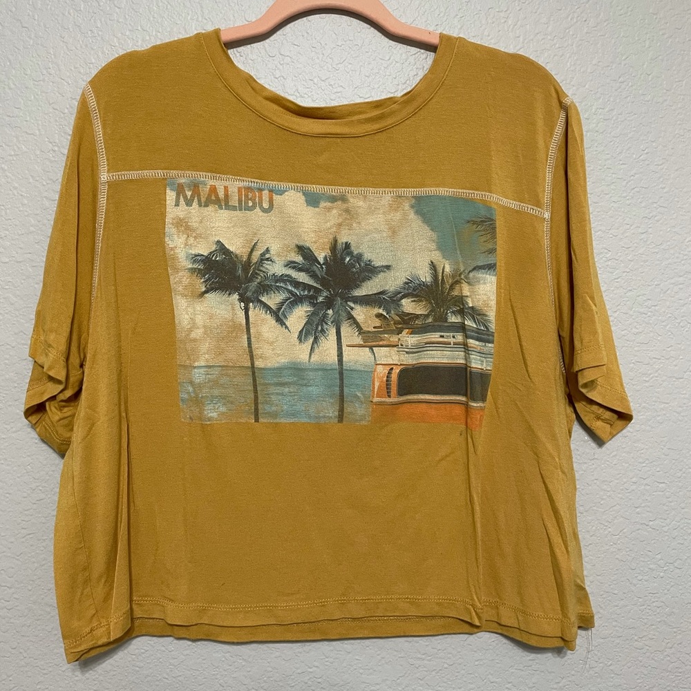 Altar’d State cropped tee